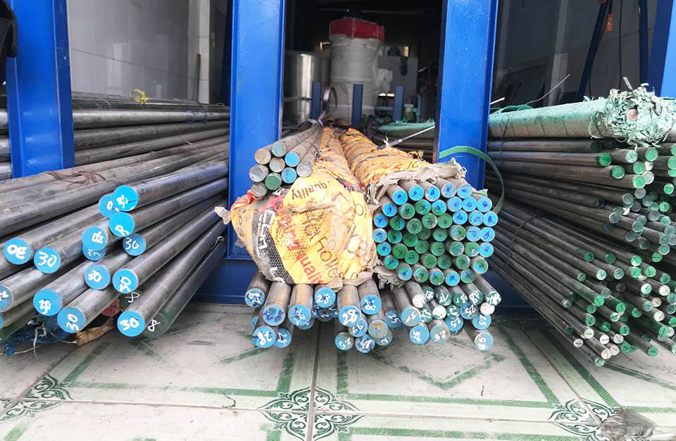 Láp inox 304, 316 hay còn gọi là cây đặc inox